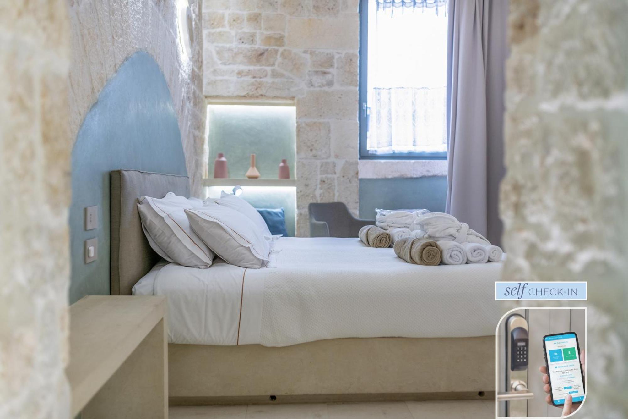 Vico Bianco Raro Smart Rooms Collection Ostuni Exterior photo